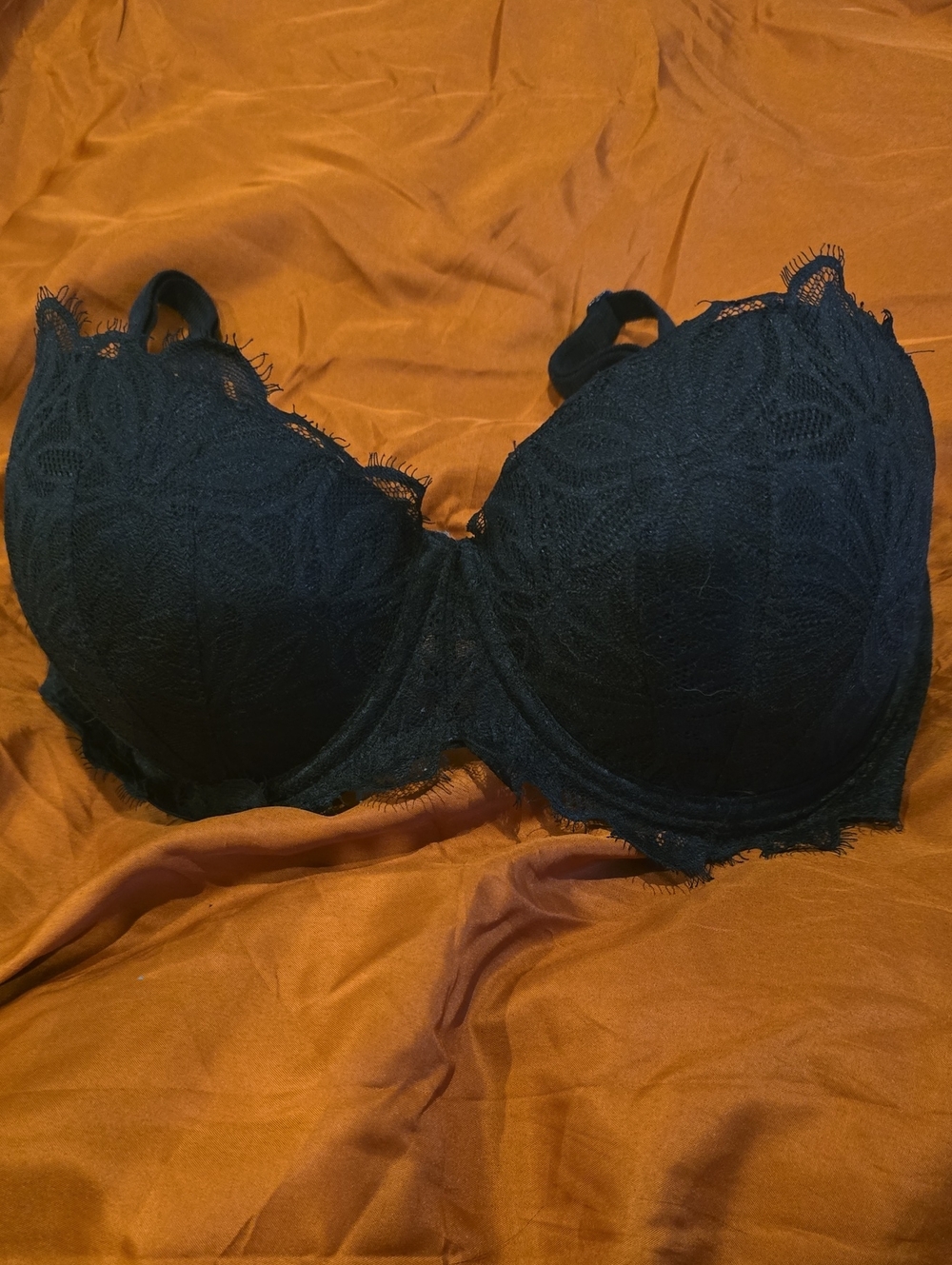 Victoria's Swcret PINK Date Push Up Bra